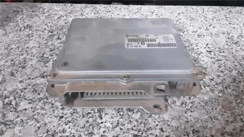 Imprescindible (Must-Have) CENTRALITA MOTOR UCE
